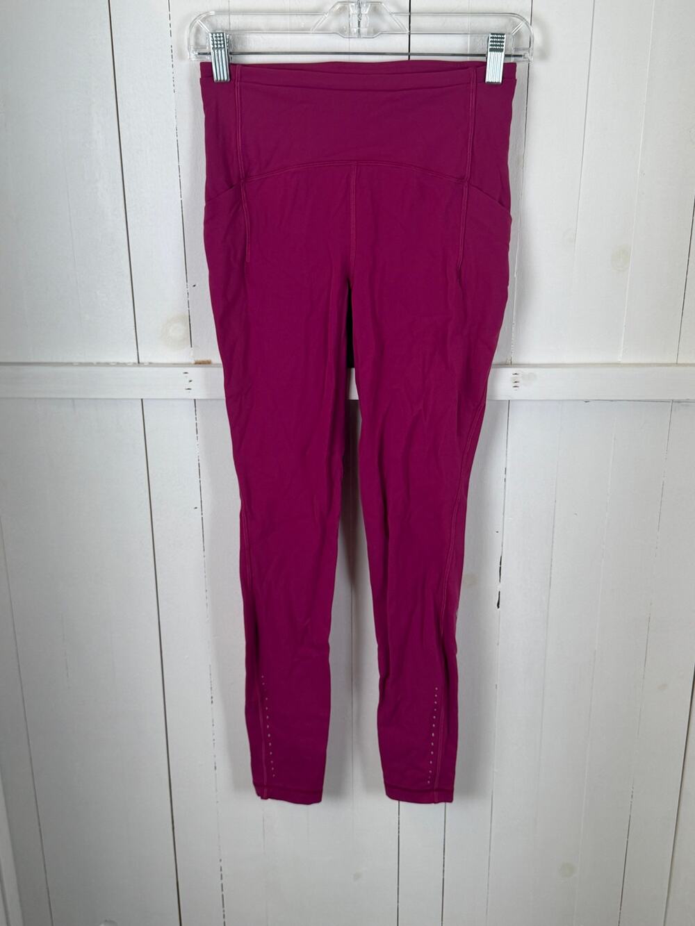 Lululemon Purple Ankle Leggings Size 6 Nylon Excellent